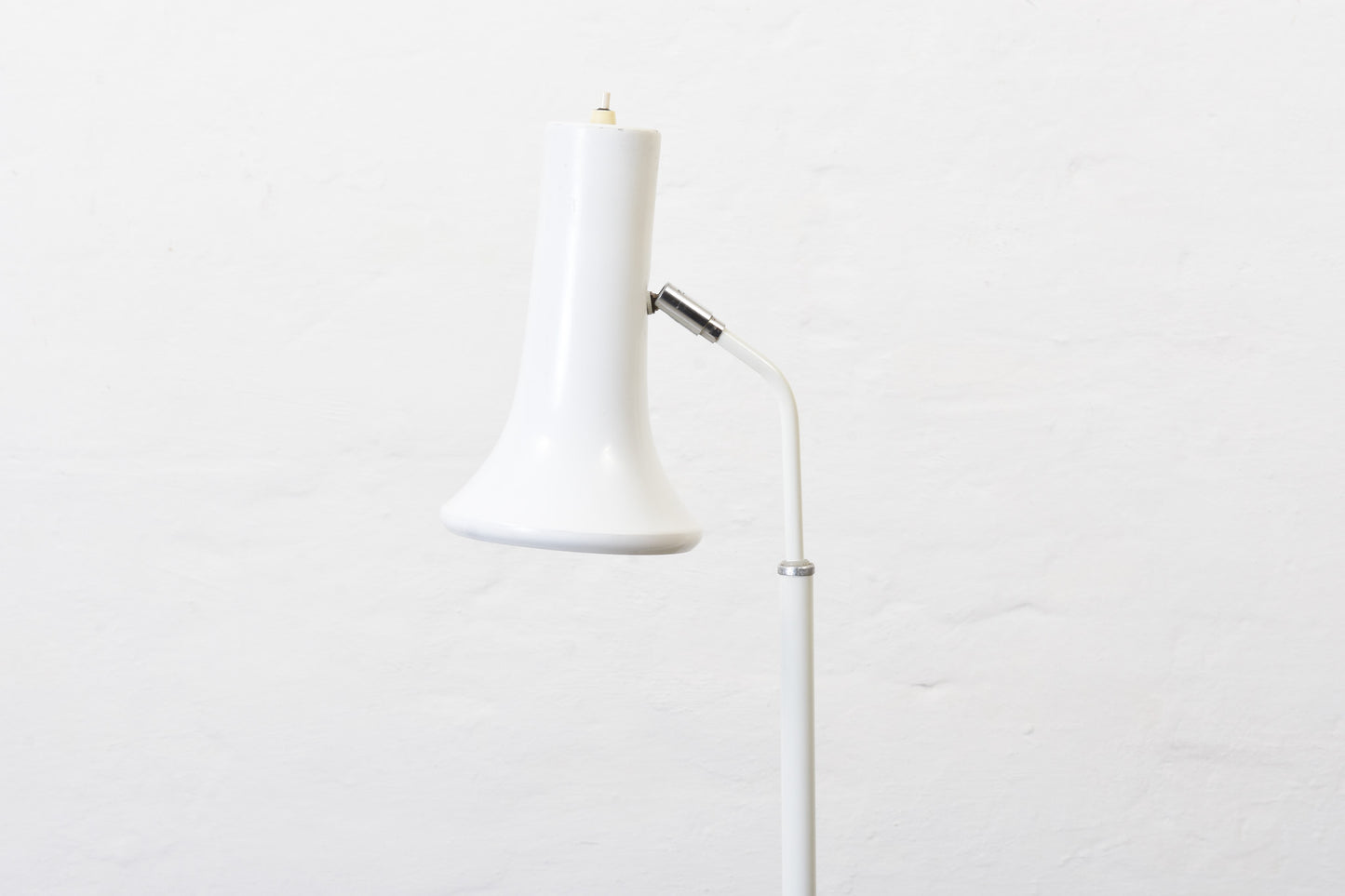 1970s height-adjustable floor lamp by Dansa Lamp