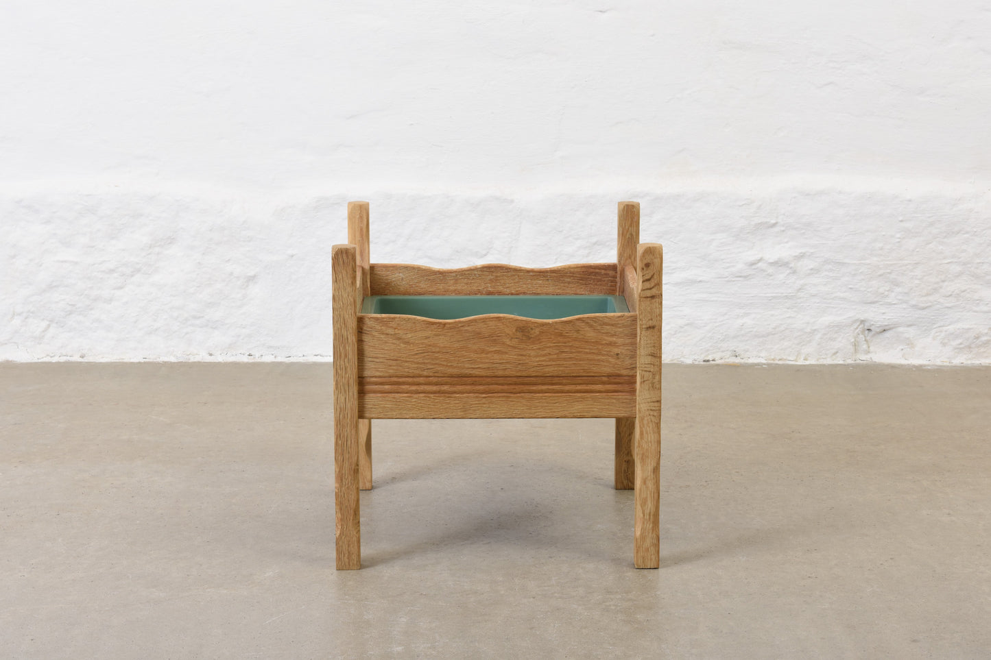 1970s oak planter by KW Møbler no. 1