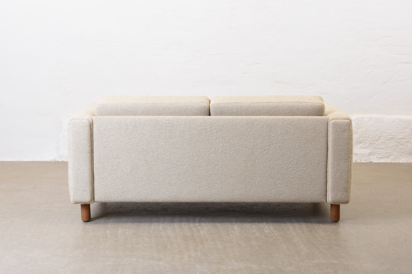 Newly reupholstered: 1960s two seat sofa by Hans Wegner