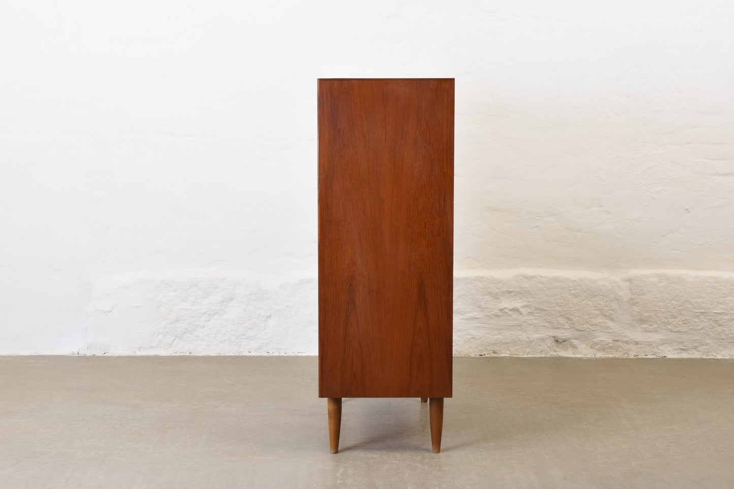 1960s teak chest of drawers with inset handles