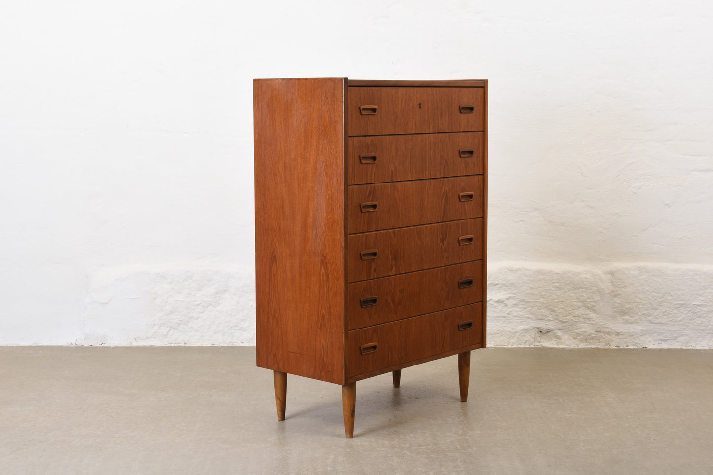1960s teak chest of drawers with inset handles