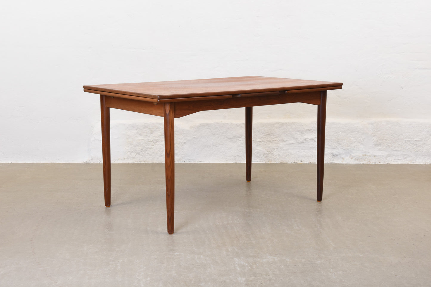 1960s extending dining table in teak