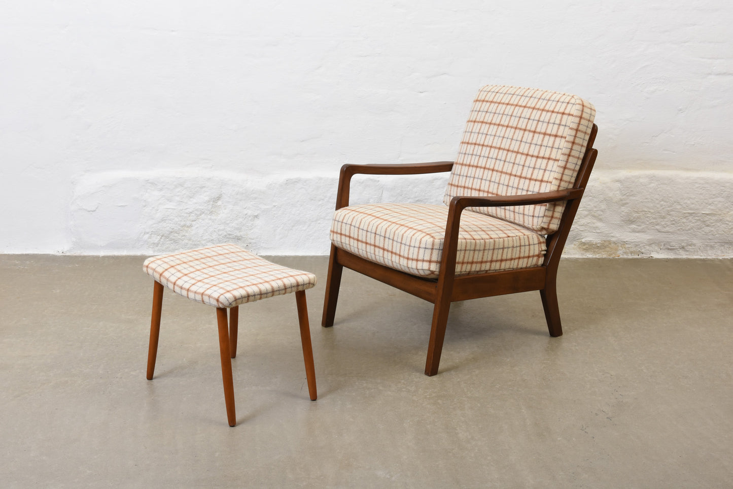 Newly reupholstered: 1960s foot stool in vintage striped wool