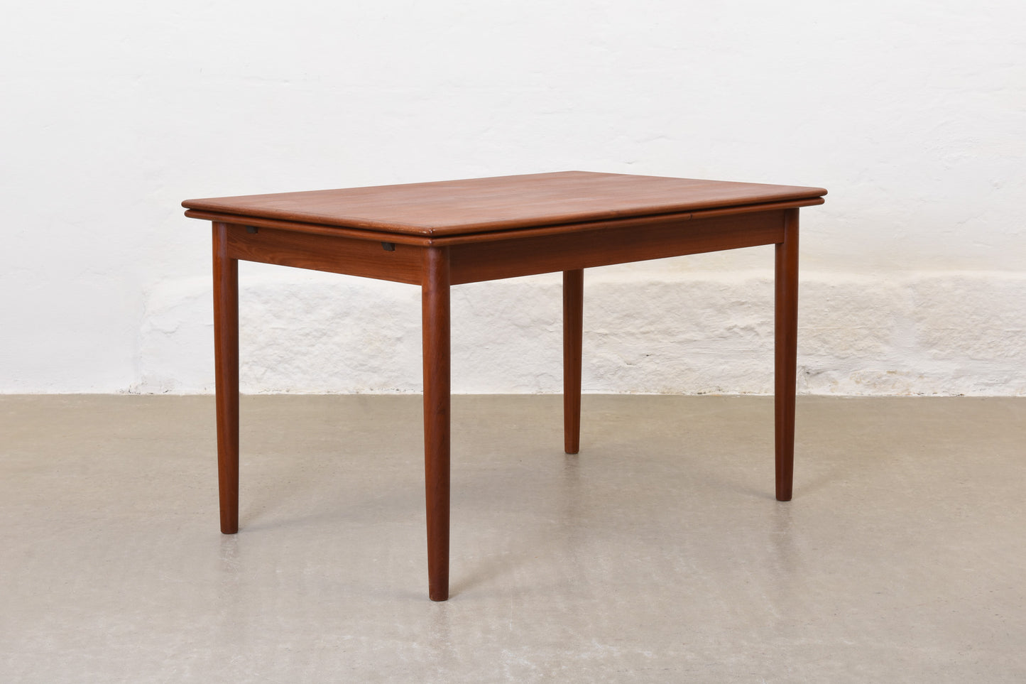 1960s extending dining table in teak - 120L cm