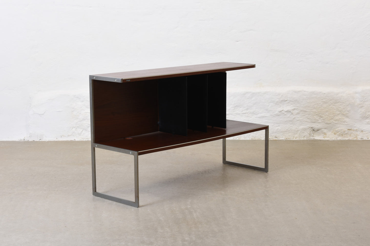 1980s rosewood + metal hi-fi stand by Bang & Olufsen