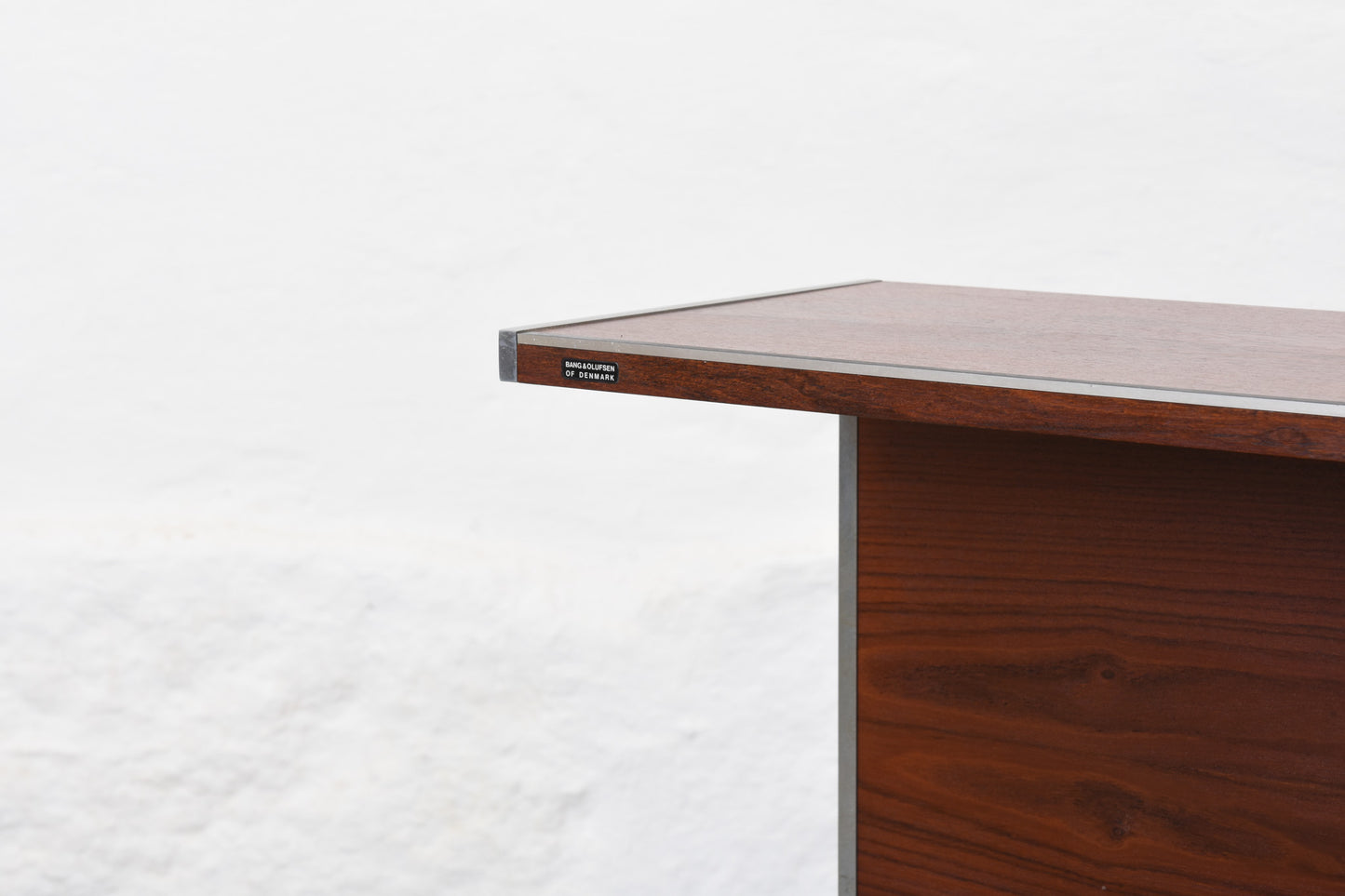 1980s rosewood + metal hi-fi stand by Bang & Olufsen