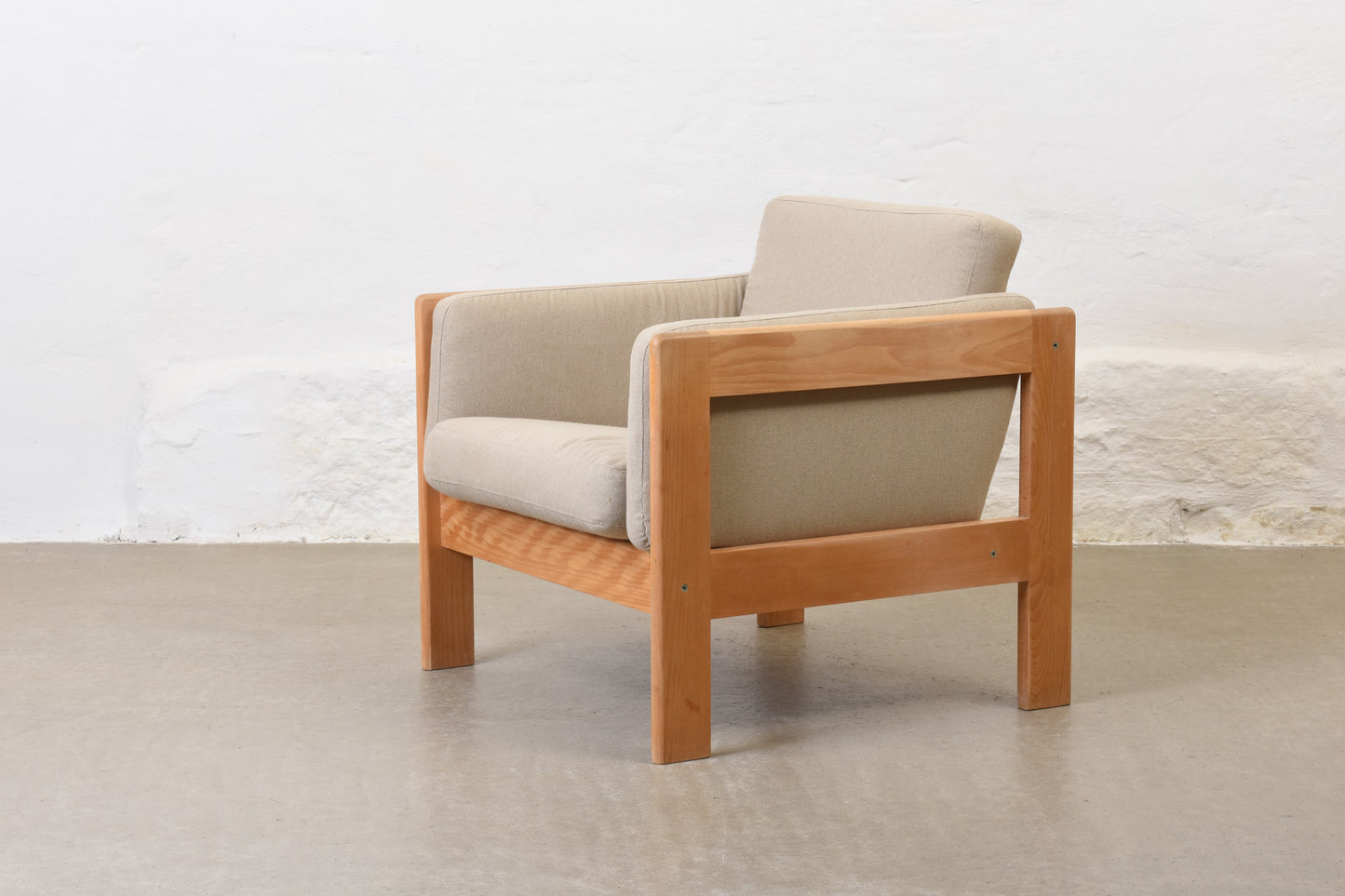 Newly reupholstered: 1970s lounger by Rud Thygesen + Johnny Sørensen