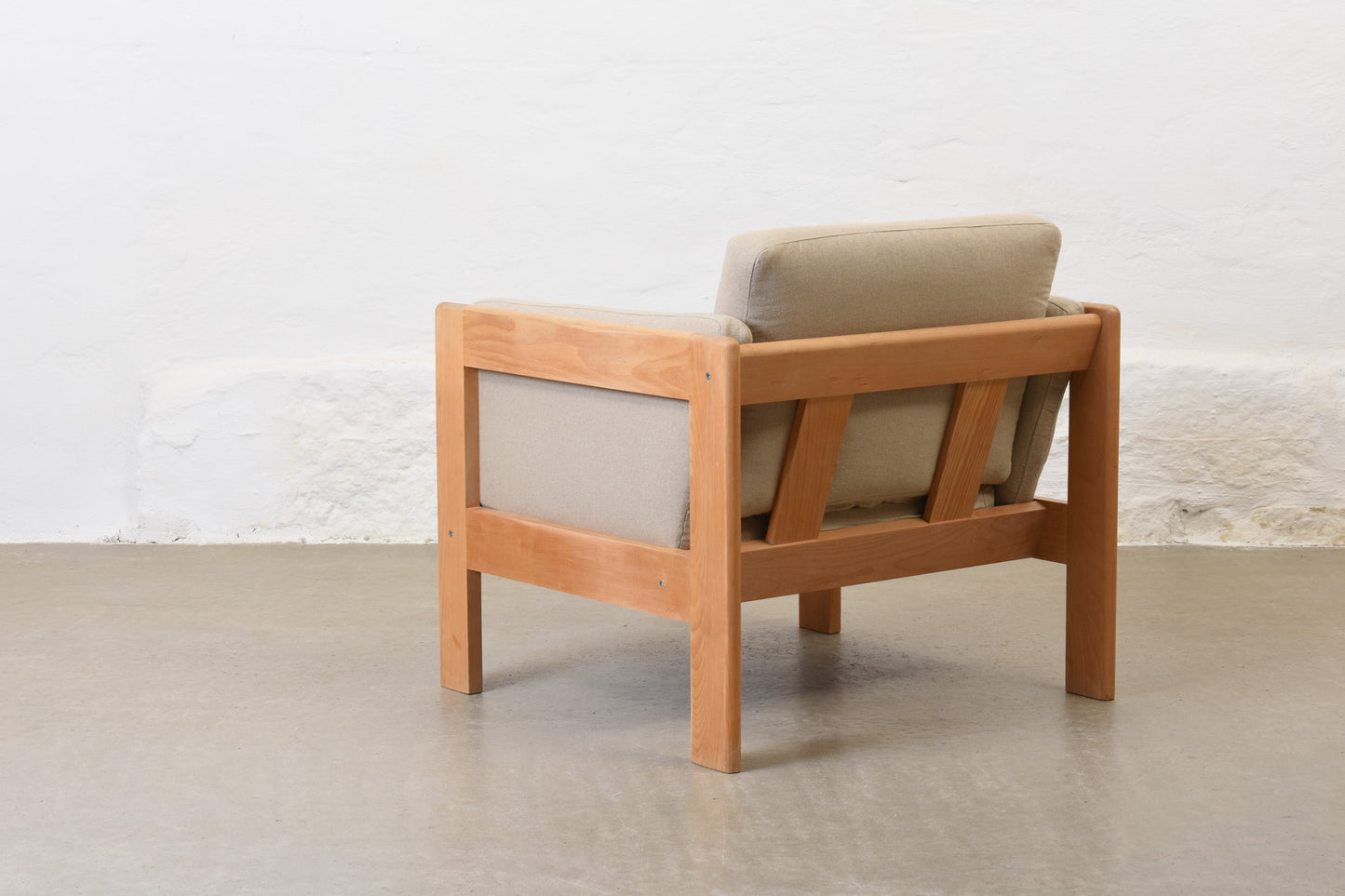 Newly reupholstered: 1970s lounger by Rud Thygesen + Johnny Sørensen