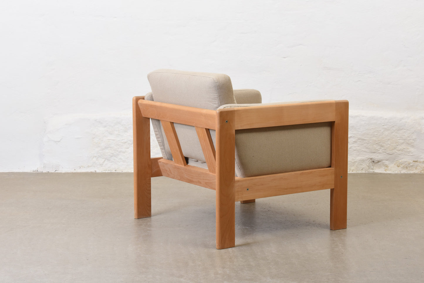 Newly reupholstered: 1970s lounger by Rud Thygesen + Johnny Sørensen