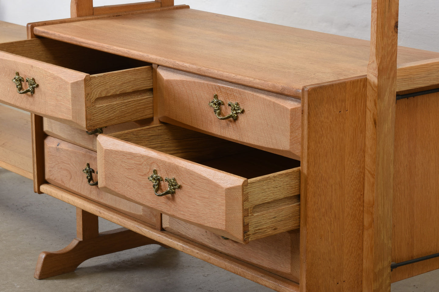 Save £200: 1970s shelving system in oak by Henning Kjærnulf