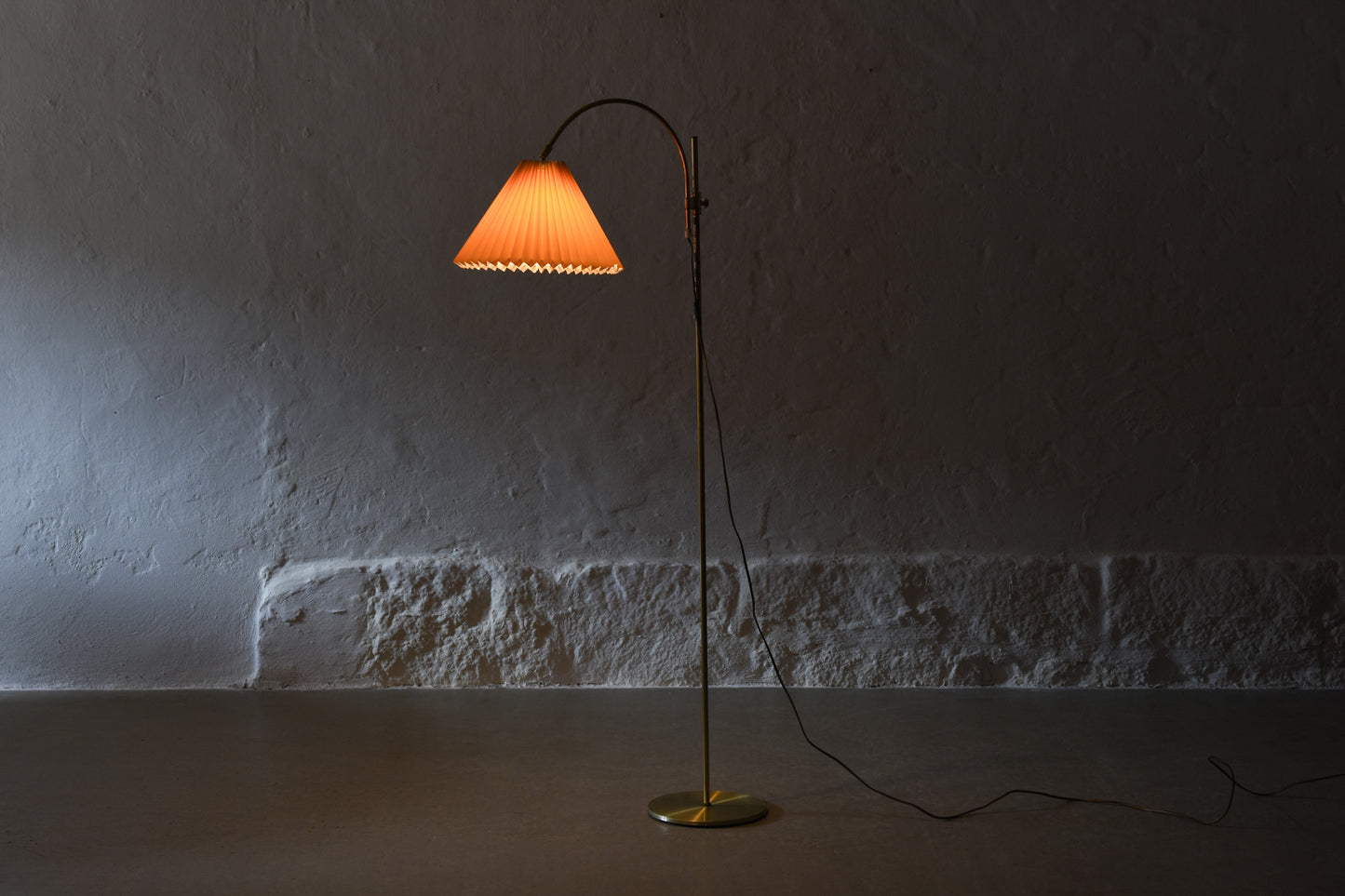 1960s brass floor lamp with pleated shade
