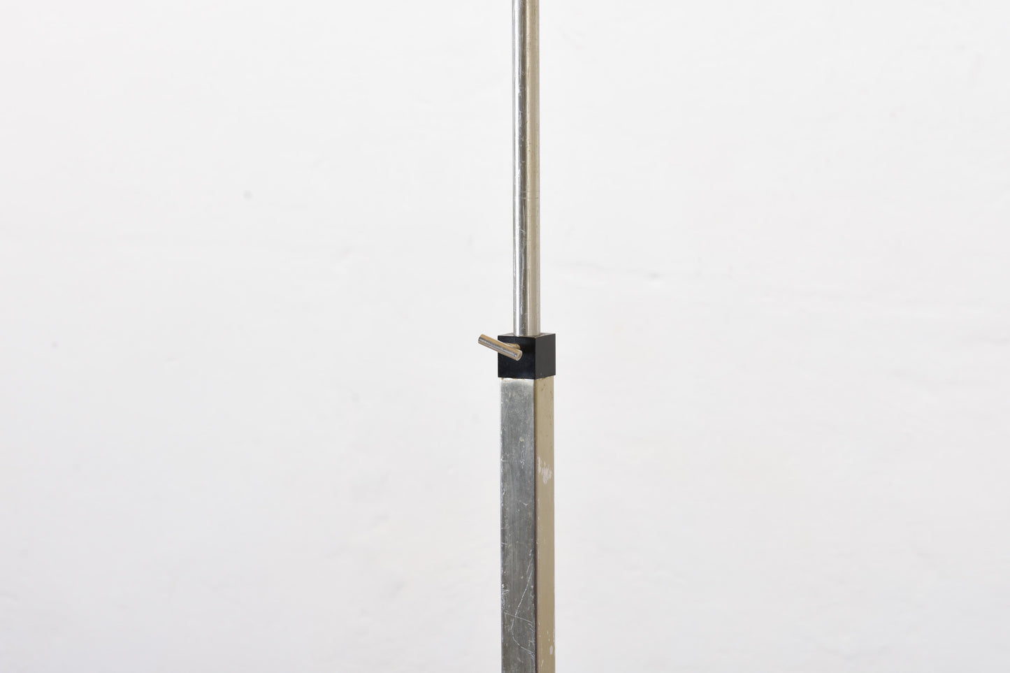 1960s height-adjustable floor lamp with Le Klint shade