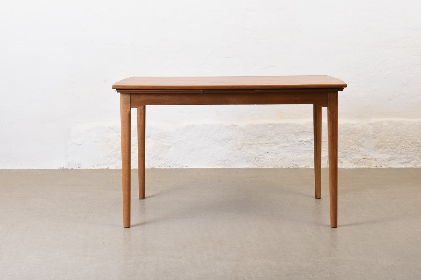 1950s extending dining table in teak