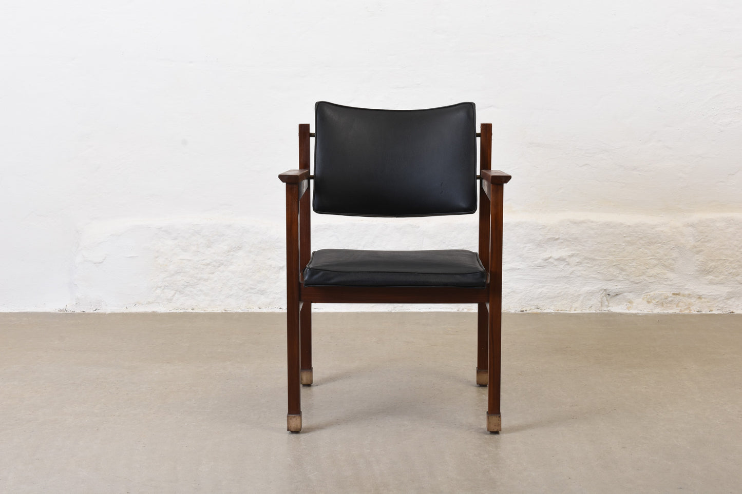 1950s cabinetmakers armchair in mahogany