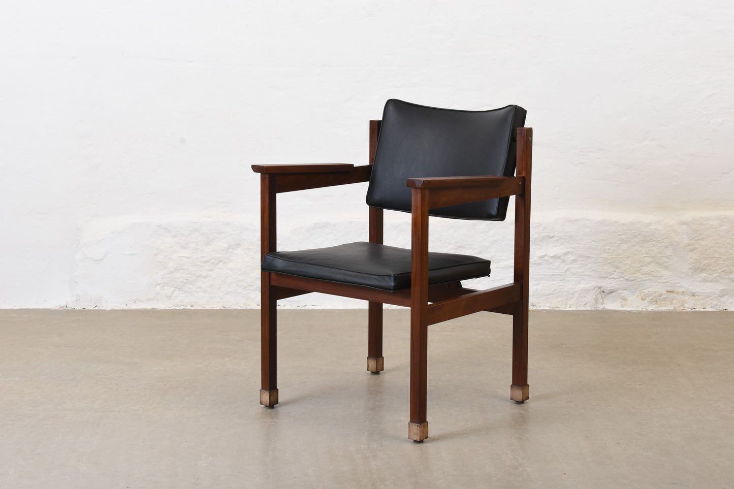 1950s cabinetmakers armchair in mahogany