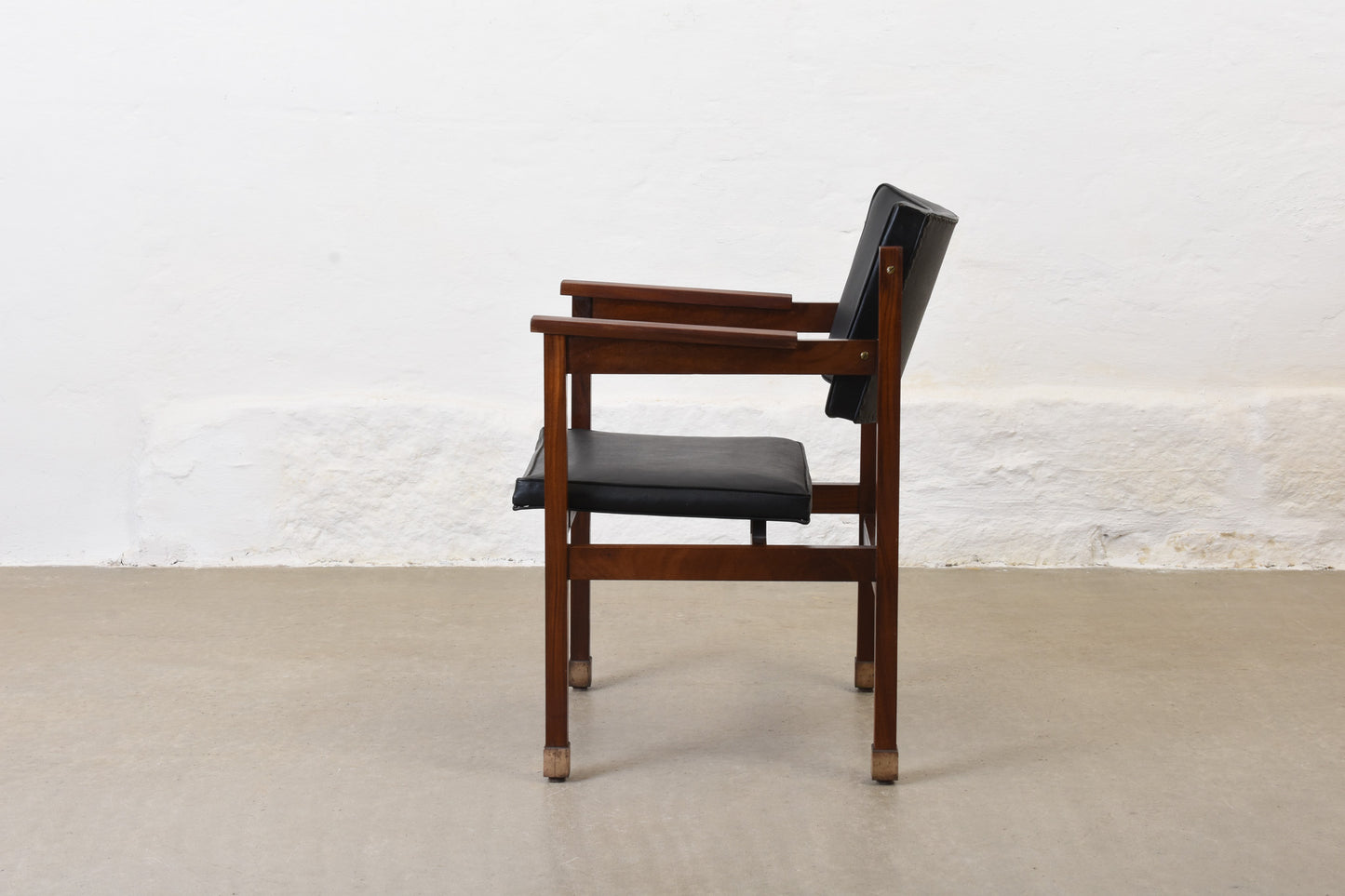 1950s cabinetmakers armchair in mahogany