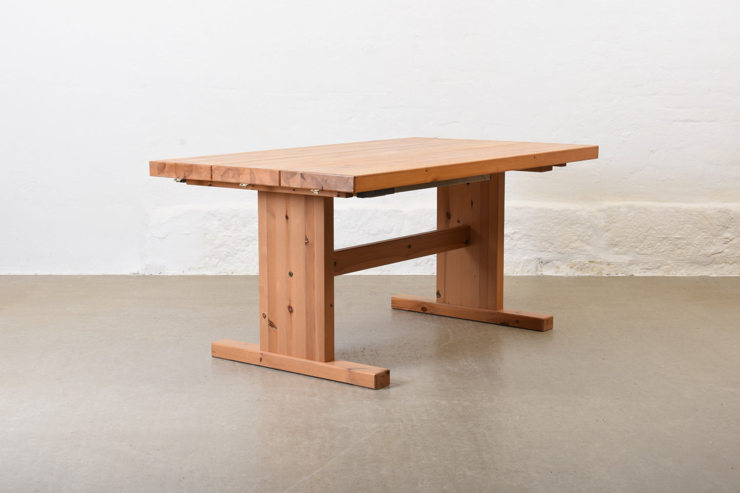 1970s drop-leaf dining table in pine