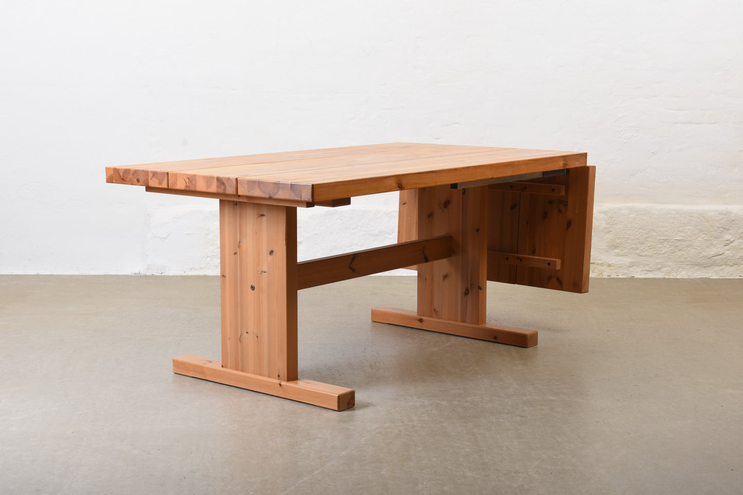 1970s drop-leaf dining table in pine