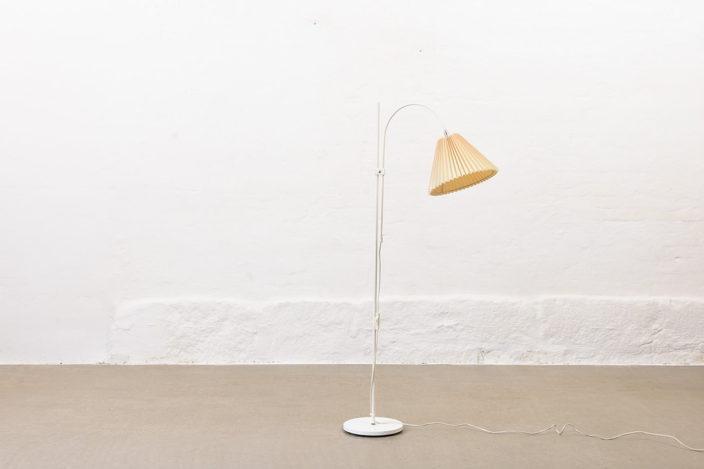 1980s height-adjustable floor lamp by Top Lamper