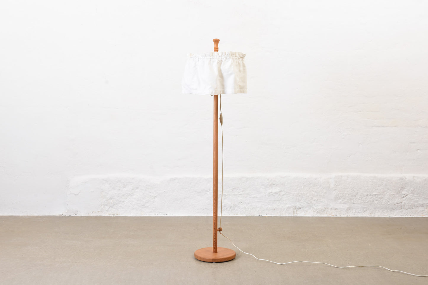 1970s floor lamp by Yngve Ekström