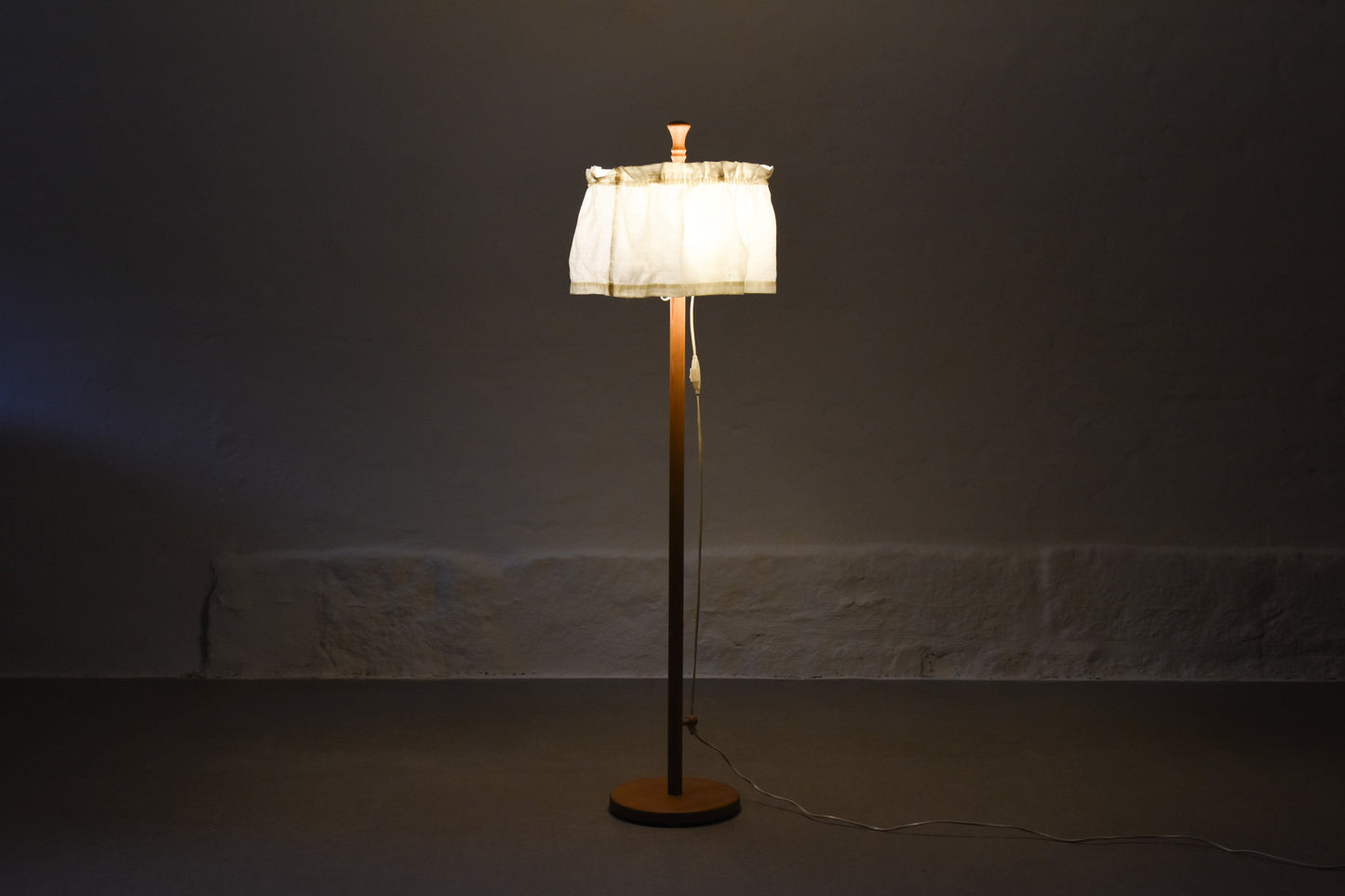 1970s floor lamp by Yngve Ekström