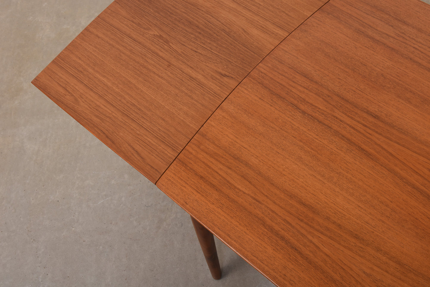 1960s extending teak dining table by Børge Dam