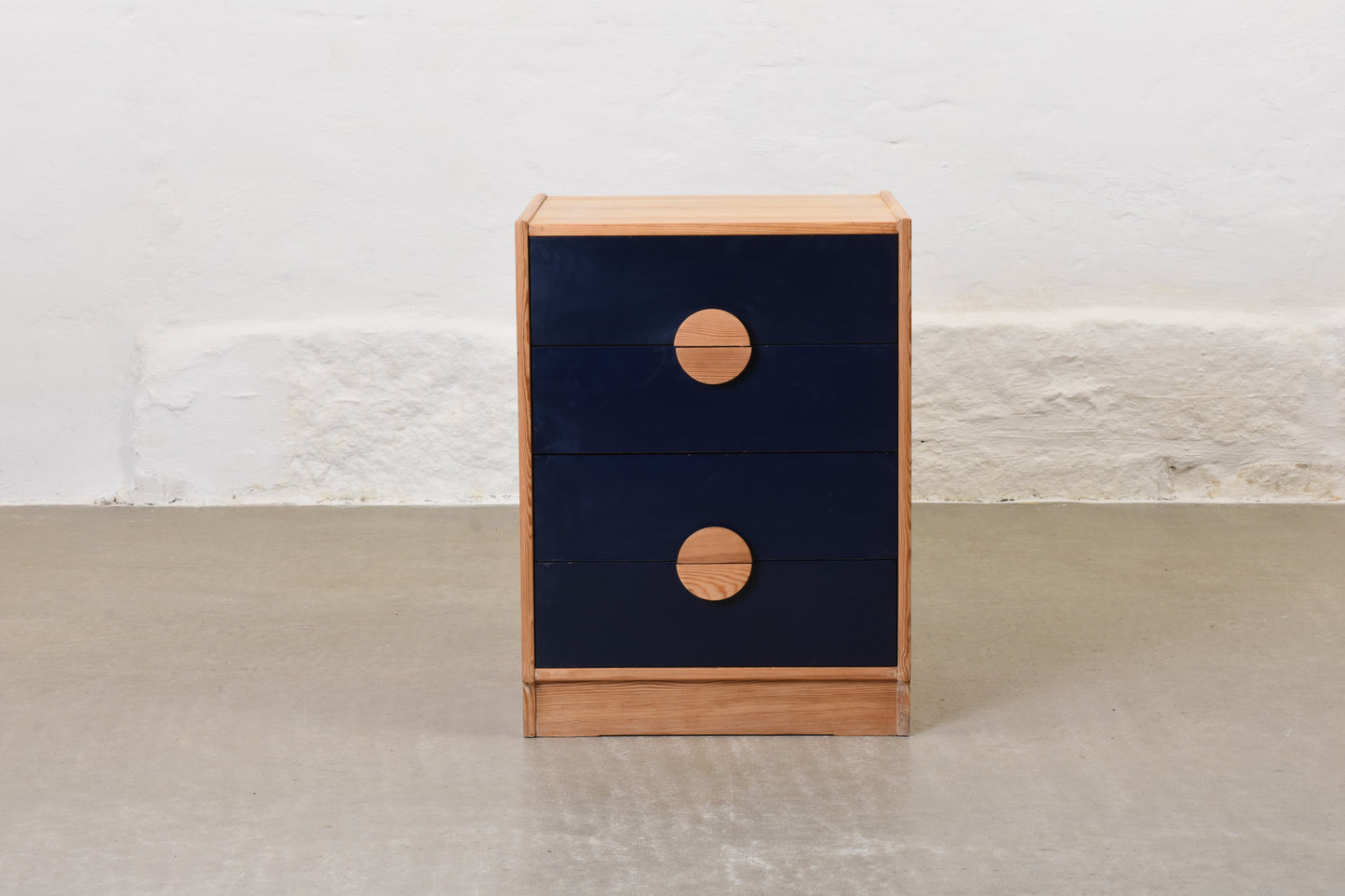Two available: 1970s chests/nightstands in pine by Thomas Jelinek