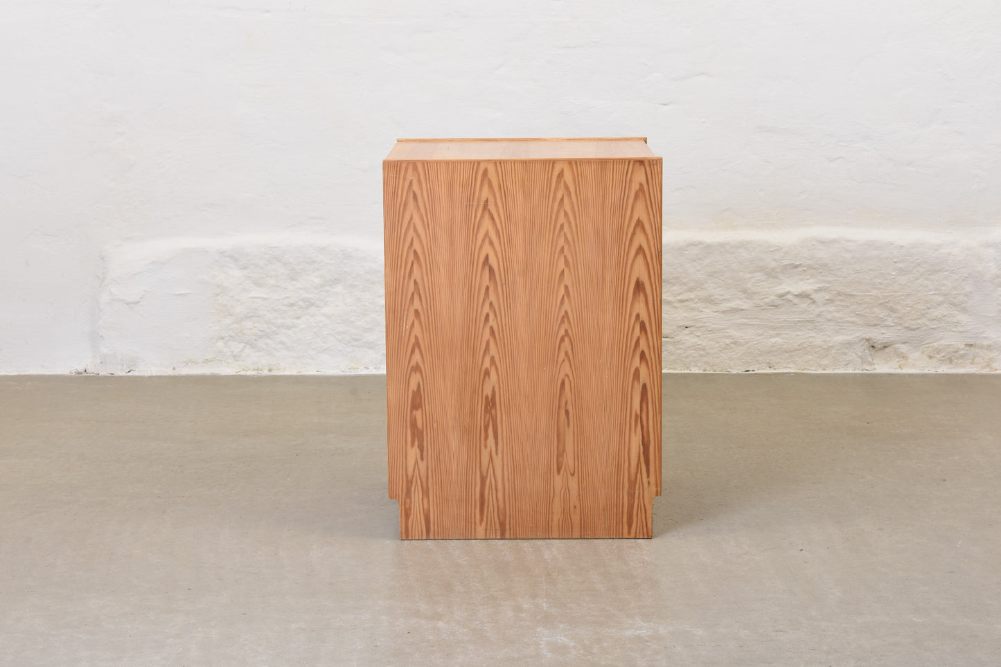 Two available: 1970s chests/nightstands in pine by Thomas Jelinek