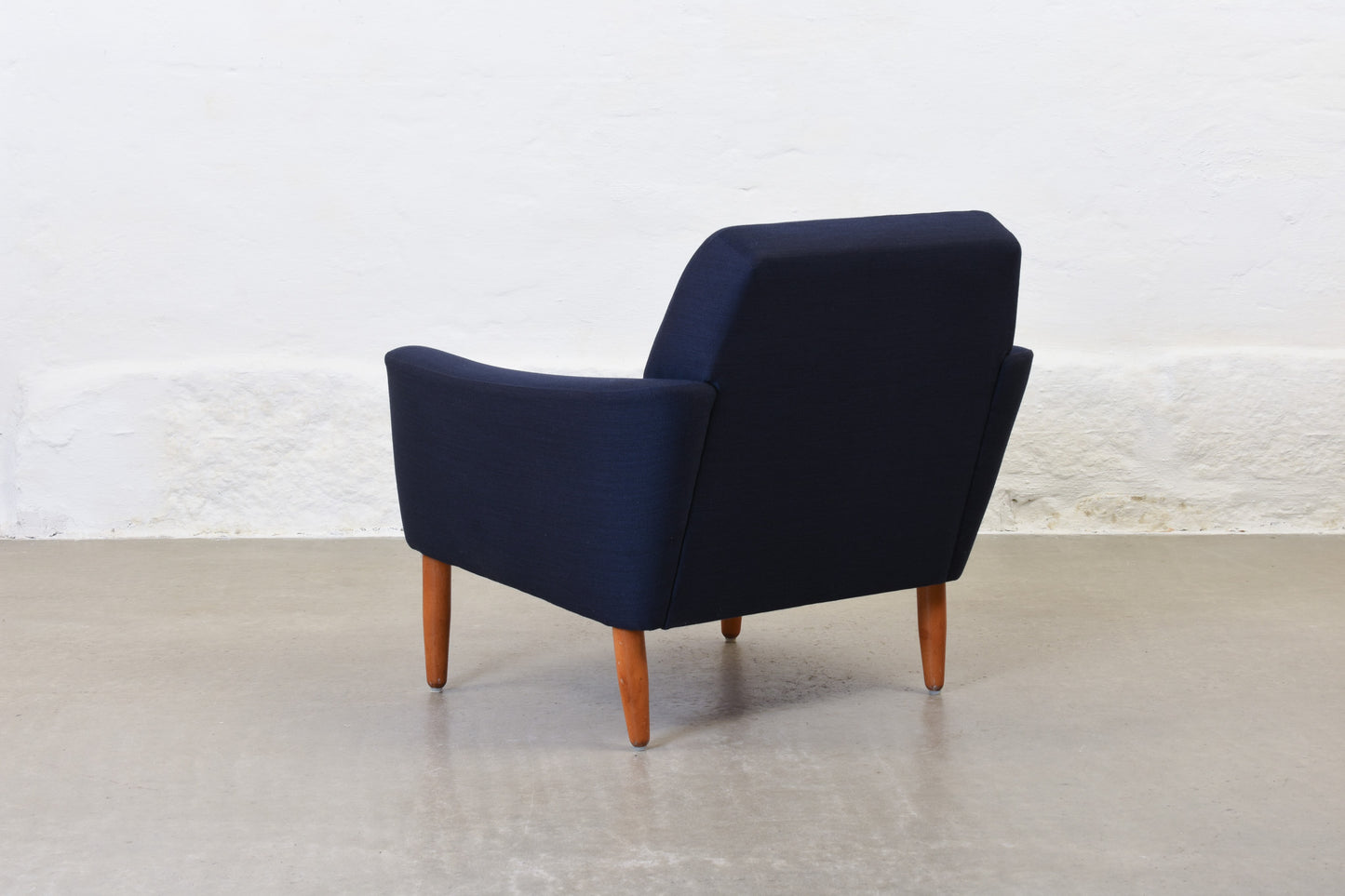 Newly reupholstered: 1960s low back lounger in wool