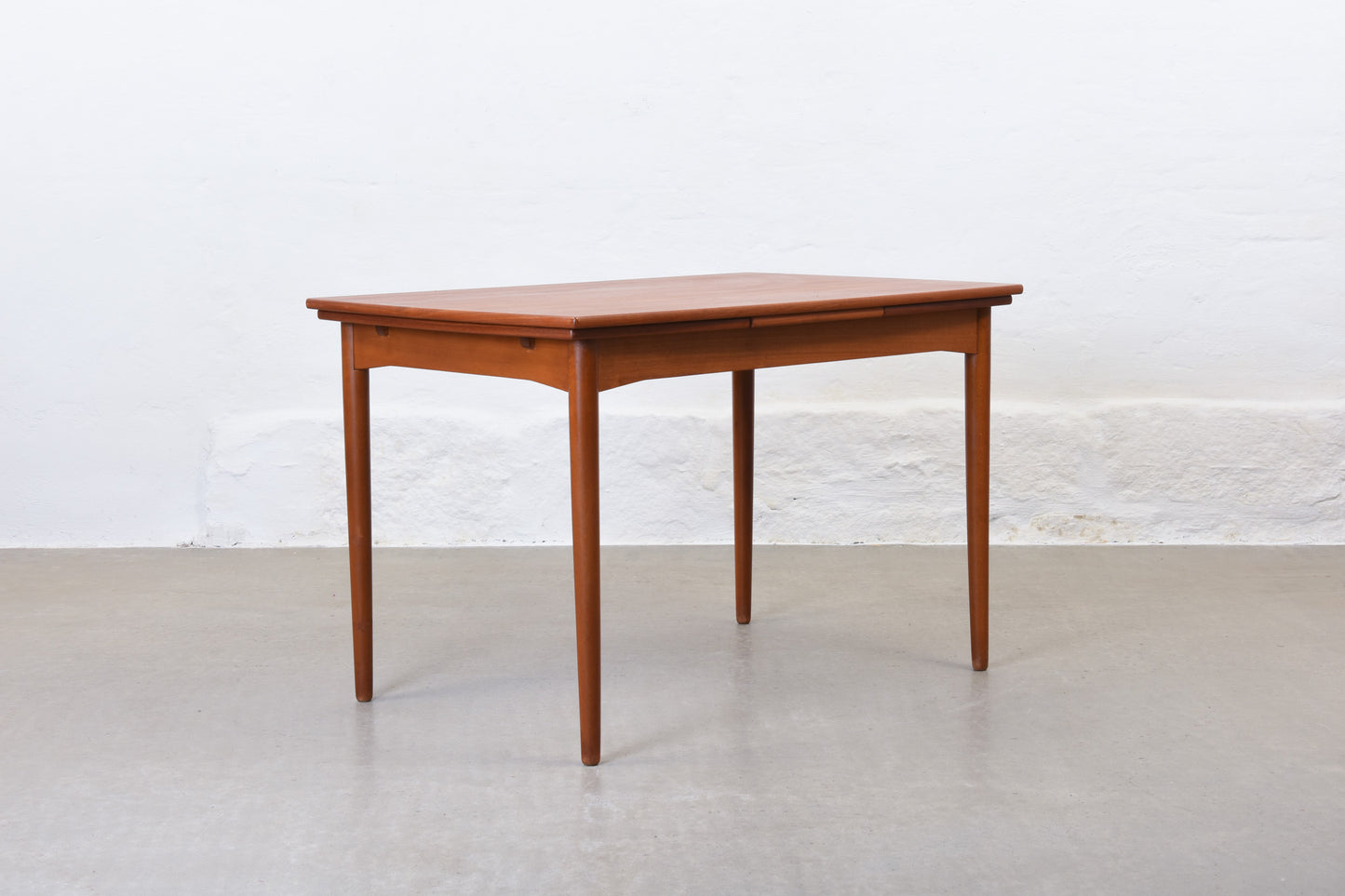 1960s extending dining table in teak - 116L cm
