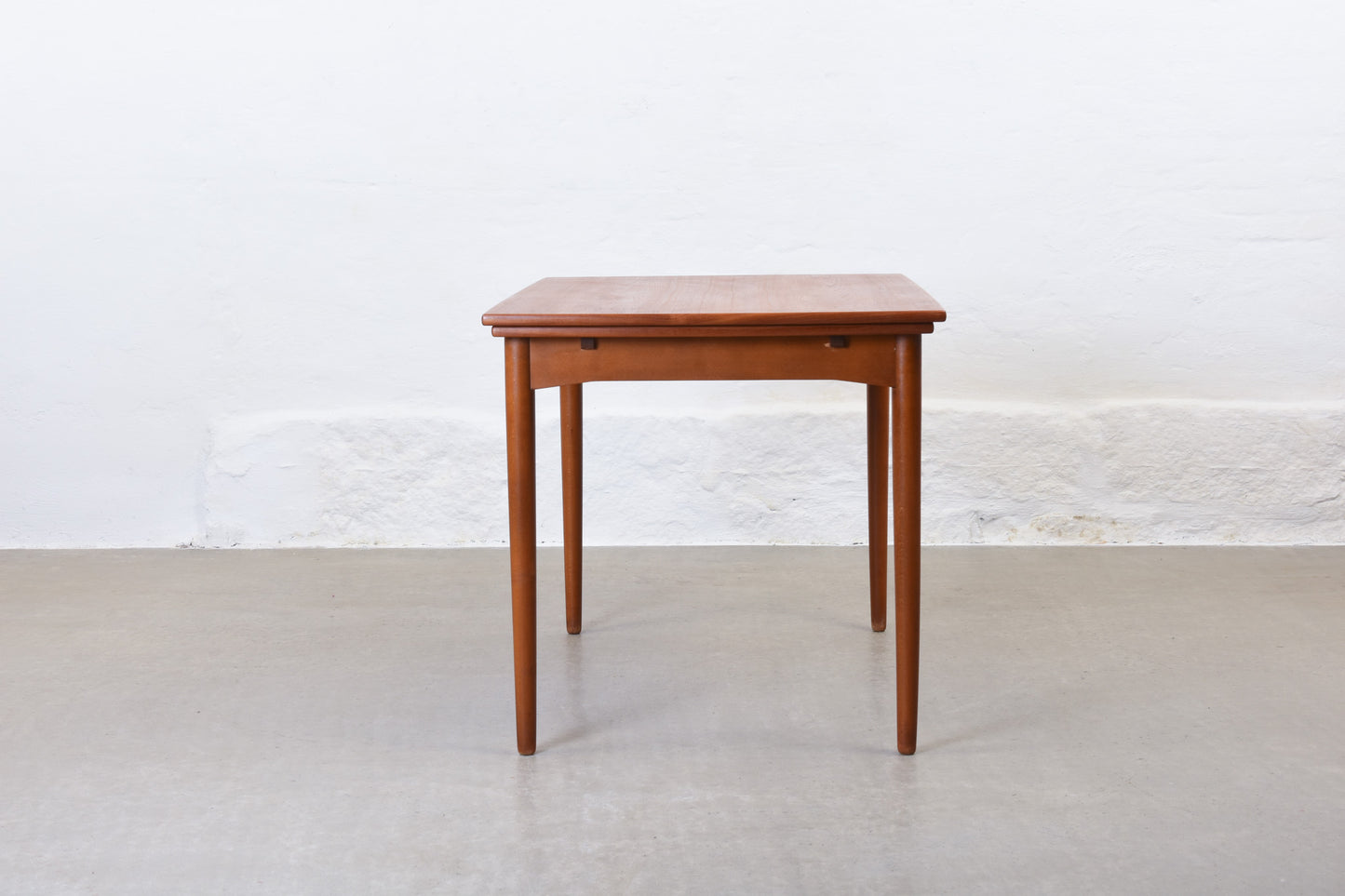 1960s extending dining table in teak - 116L cm