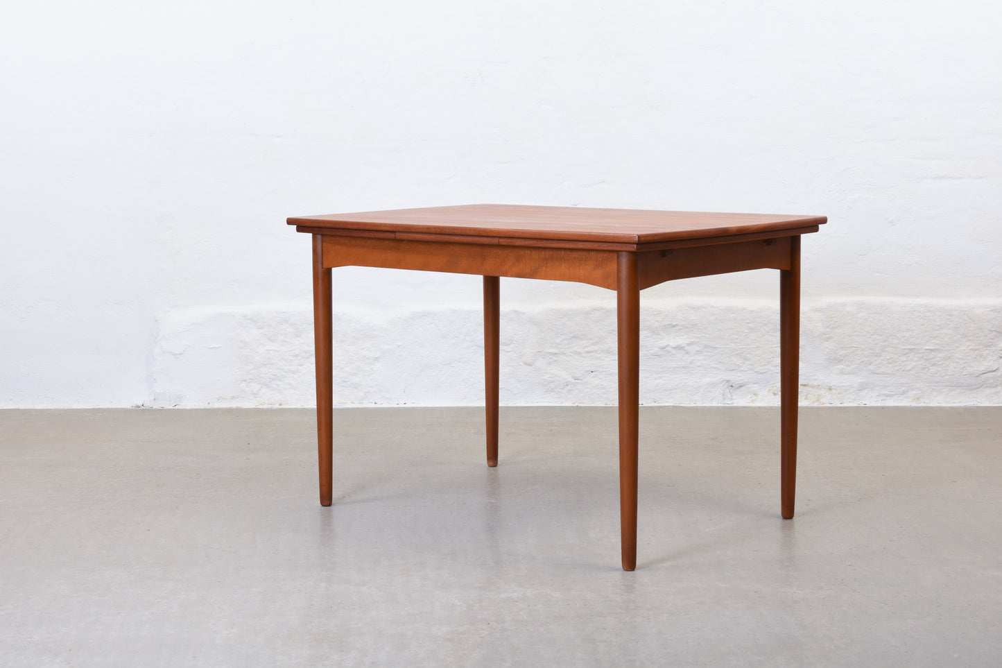 1960s extending dining table in teak - 116L cm