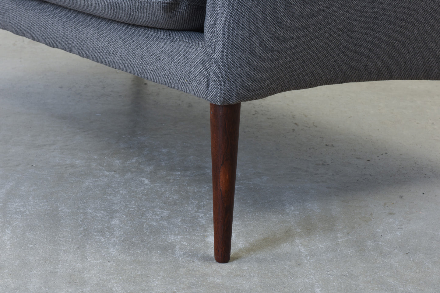 Newly reupholstered: 1960s 'CS 800' sofa by Hans Olsen