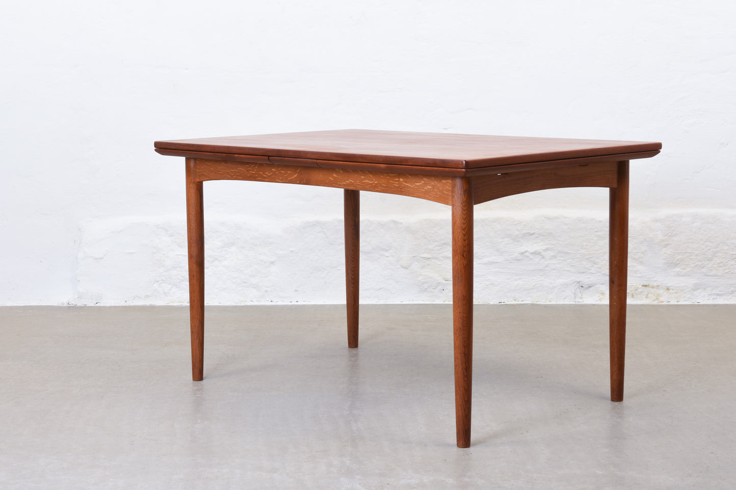 1950s extending dining table in teak