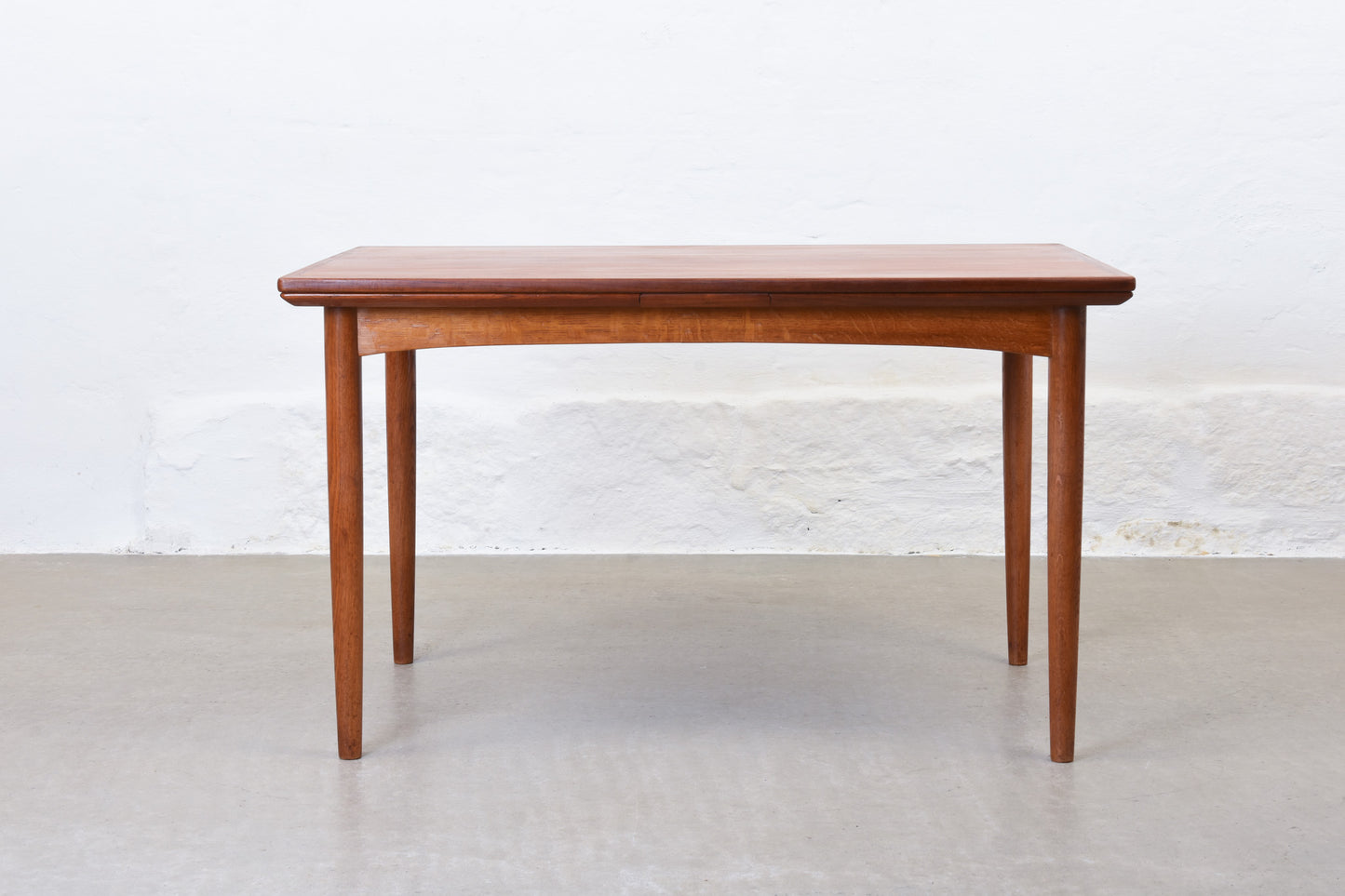 1950s extending dining table in teak