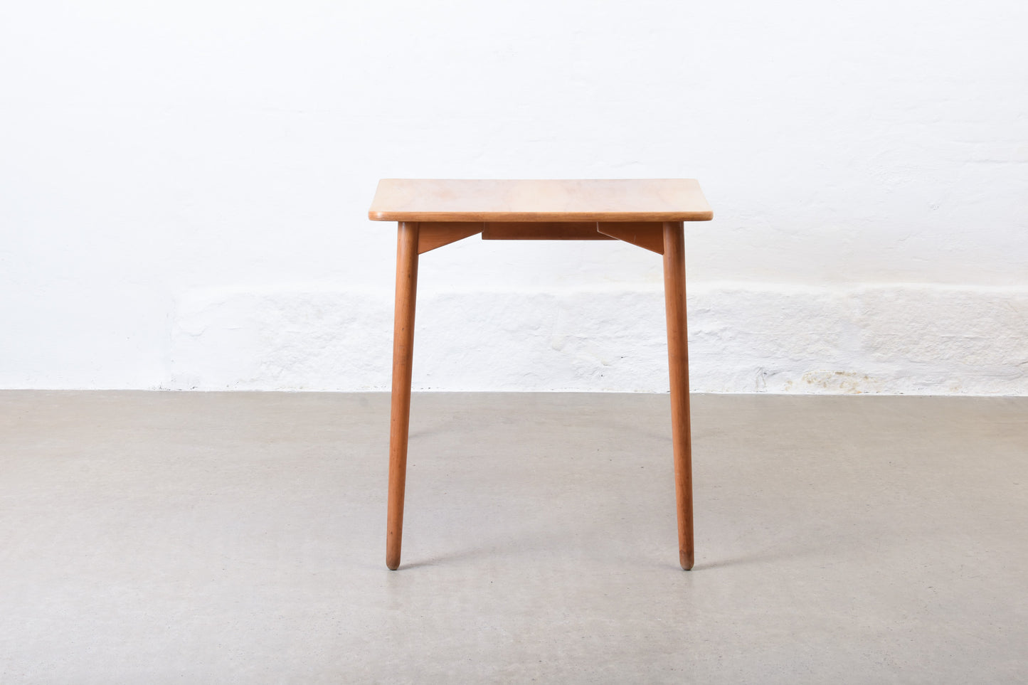 1950s desk in walnut by Fritz Hansen