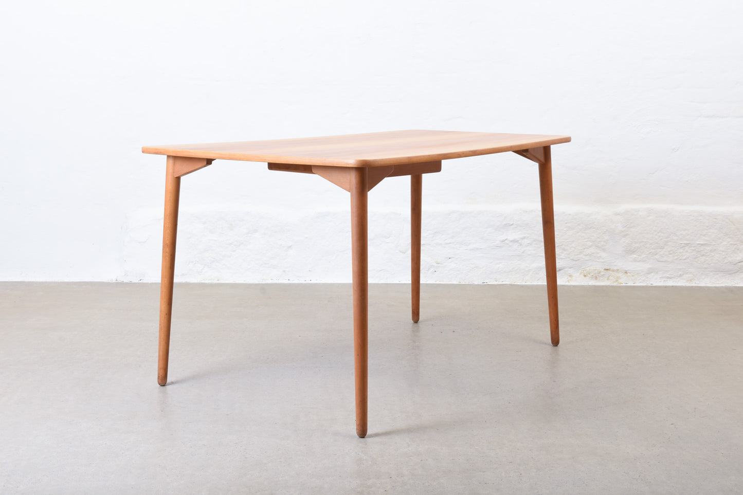 1950s desk in walnut by Fritz Hansen