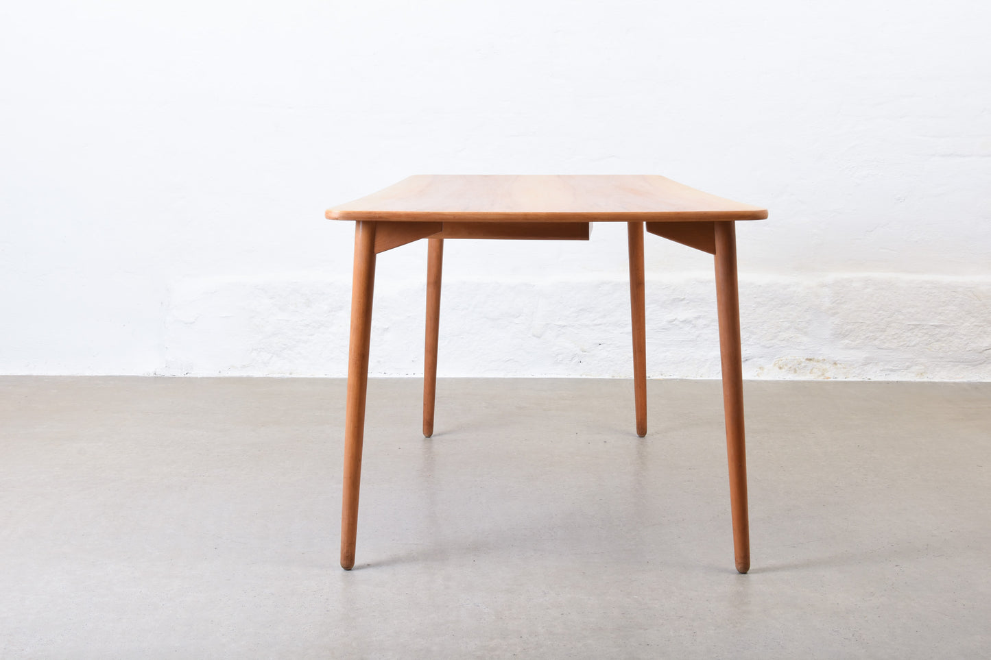 1950s desk in walnut by Fritz Hansen