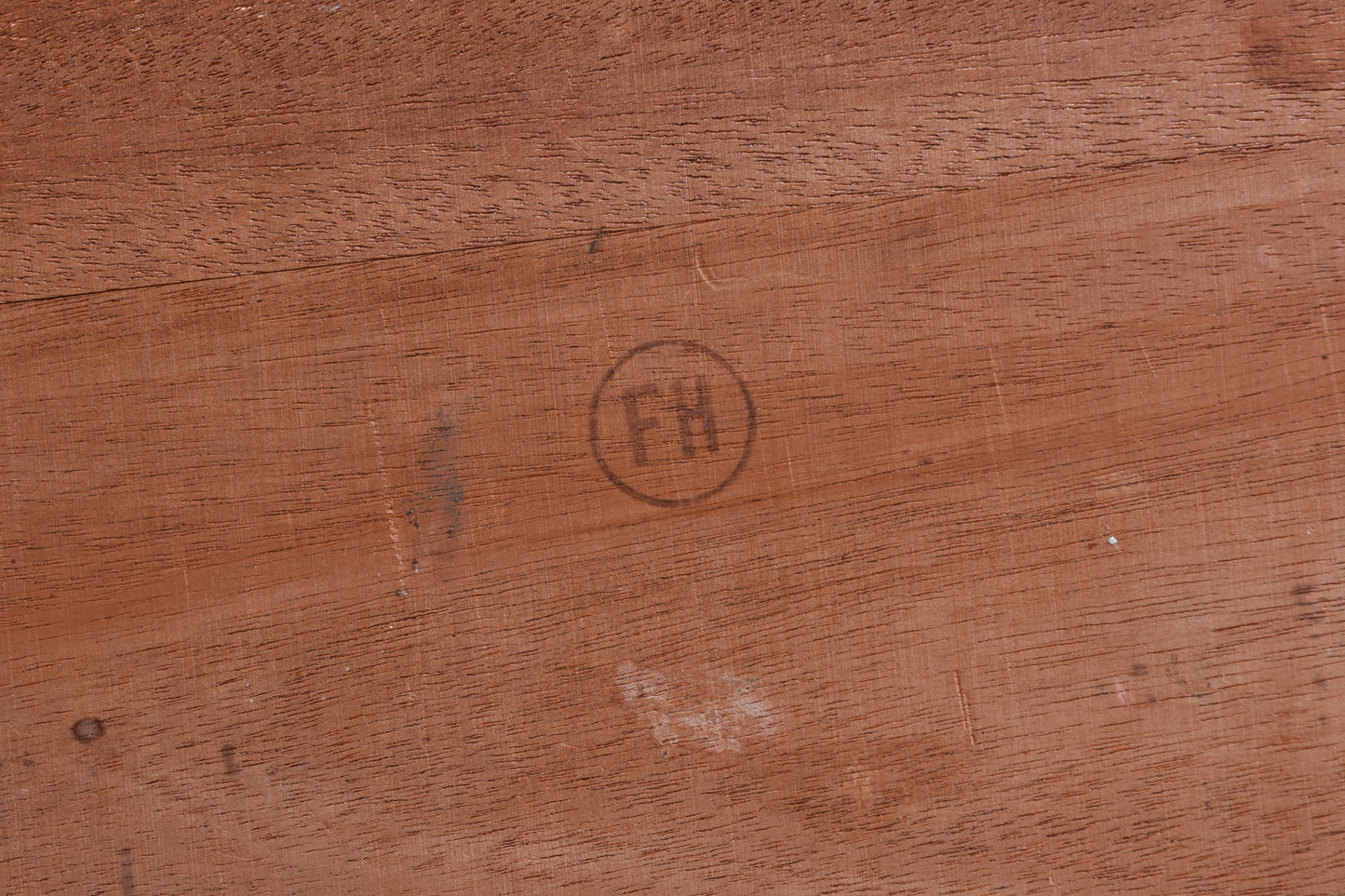 1950s desk in walnut by Fritz Hansen