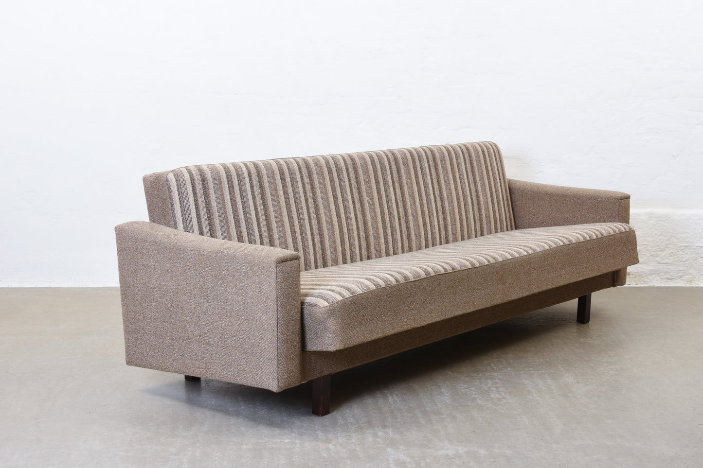 1960s sofa bed in wool