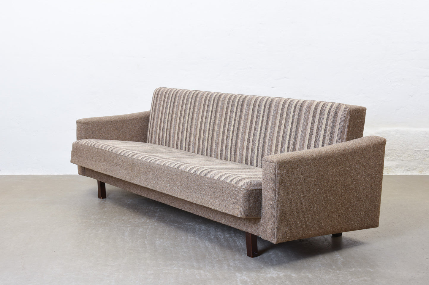 1960s sofa bed in wool