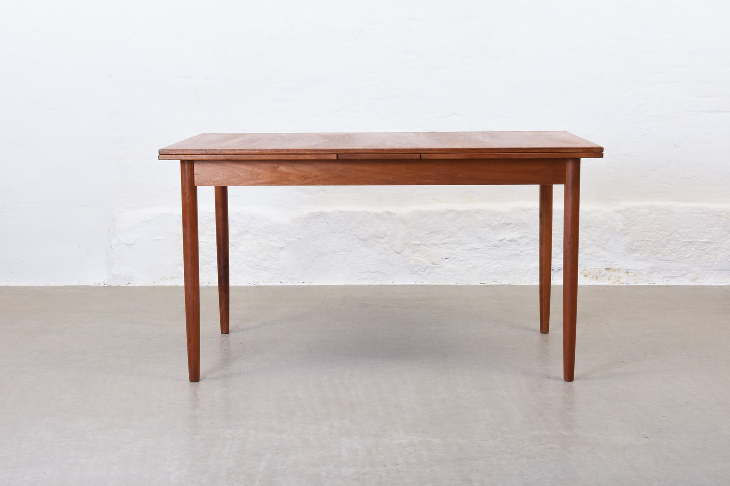 1960s extending dining table in teak by Troeds