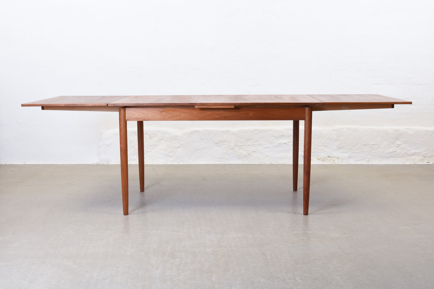 1960s extending dining table in teak by Troeds