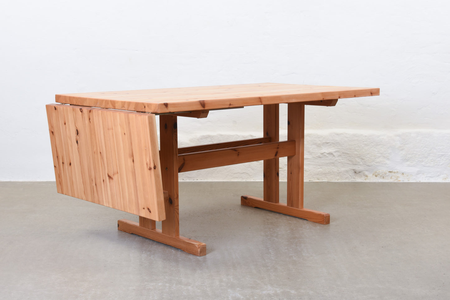 1970s drop-leaf dining table in pine