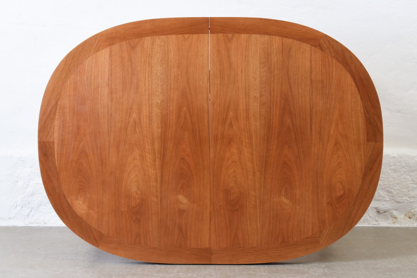 1970s dining table in walnut