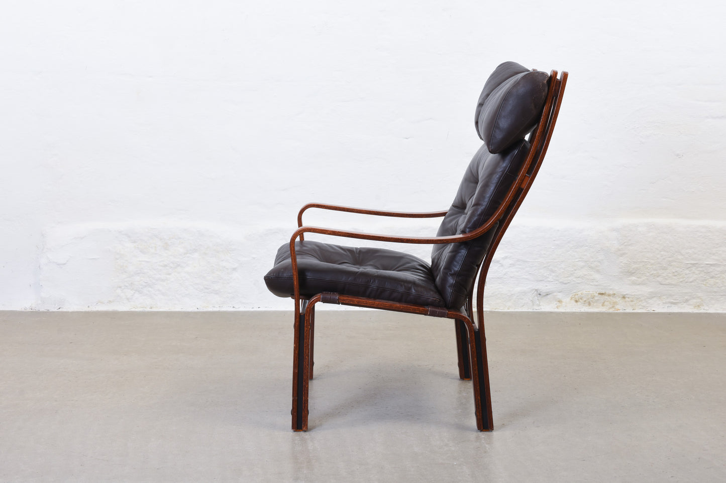 1970s beech and leather lounge chair