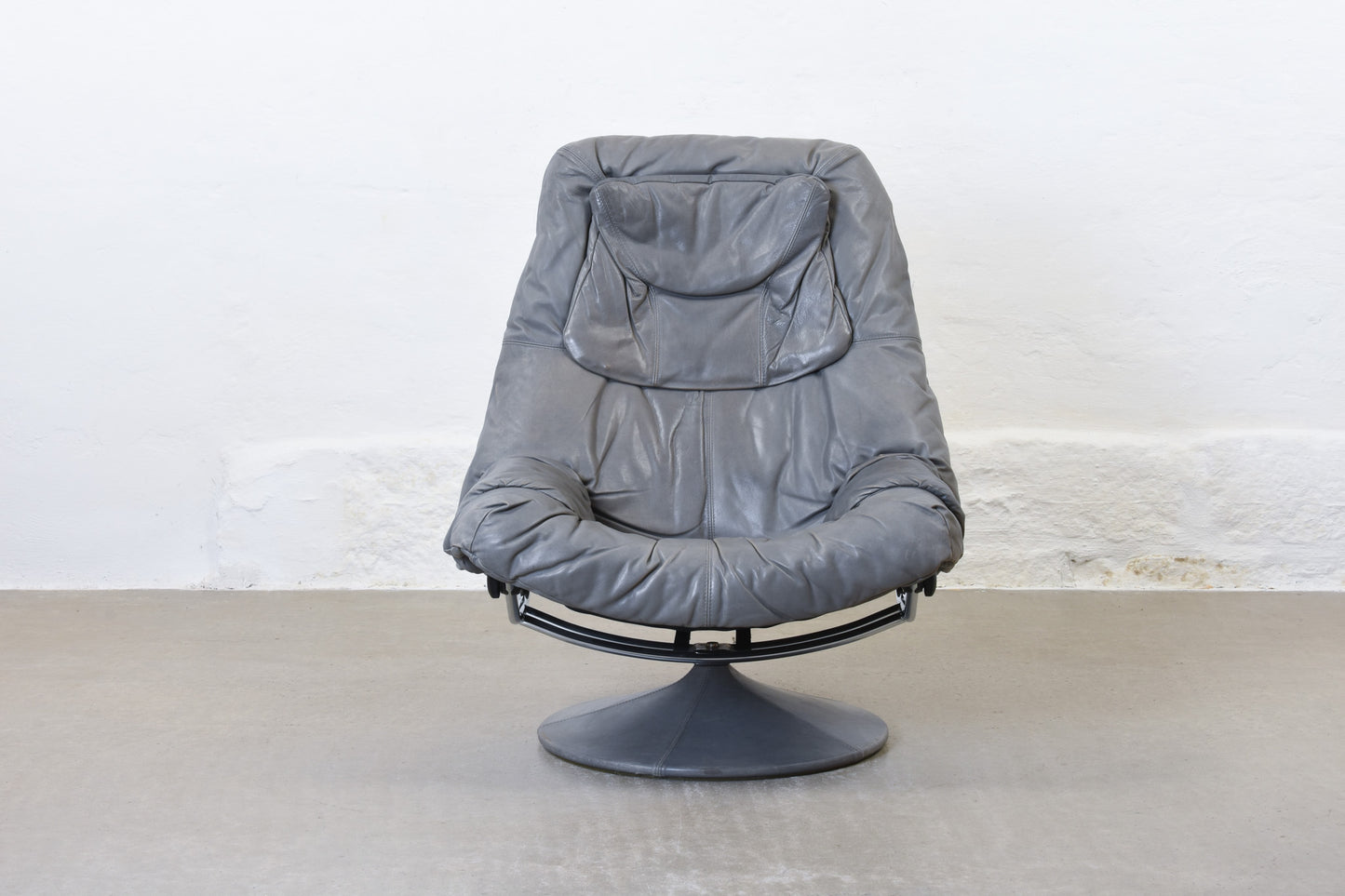 1980s Norwegian reclining leather lounger + ottoman