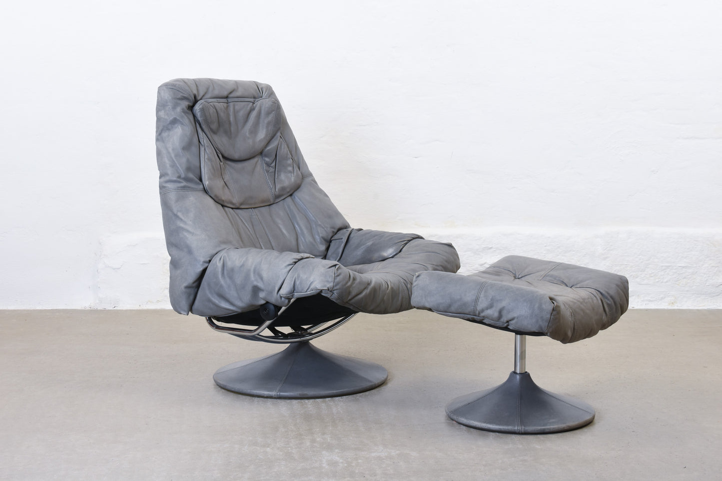 1980s Norwegian reclining leather lounger + ottoman