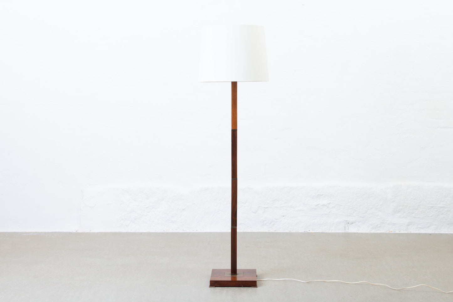 1960s 'Kardinal' floor lamp in rosewood by Jo Hammerborg