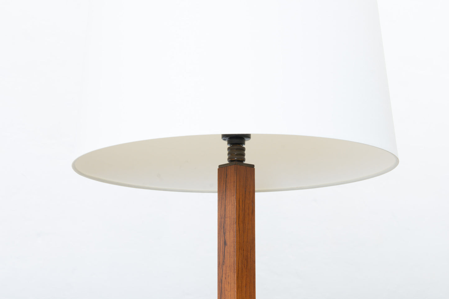 1960s 'Kardinal' floor lamp in rosewood by Jo Hammerborg